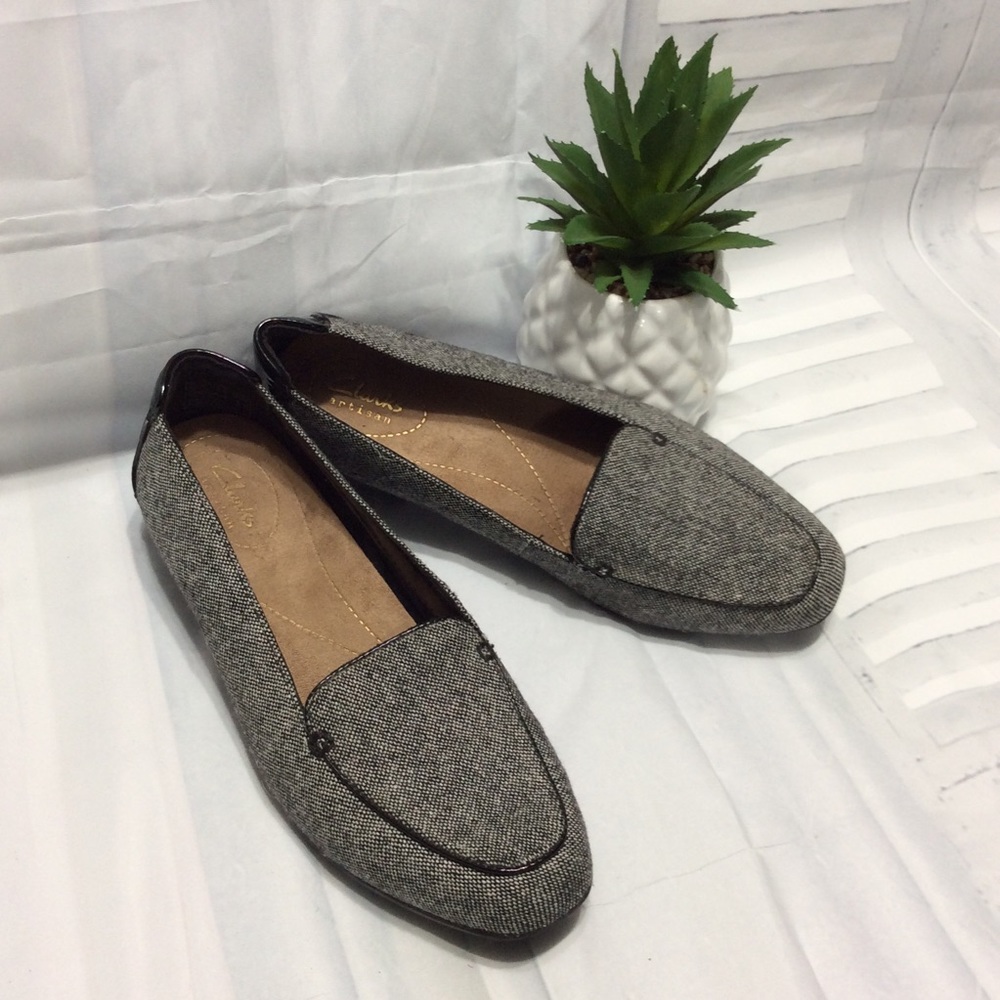 Clarks Artisan Grey Black Casual Flat Loafers Sz 7